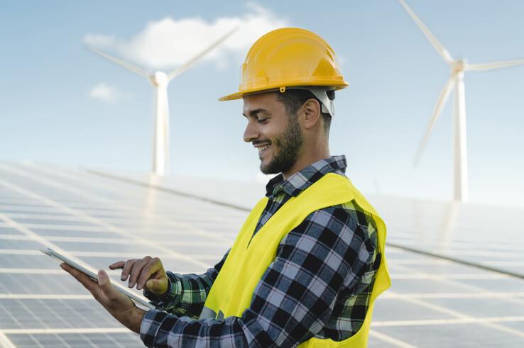 Erneuerbare Energien - Monteur